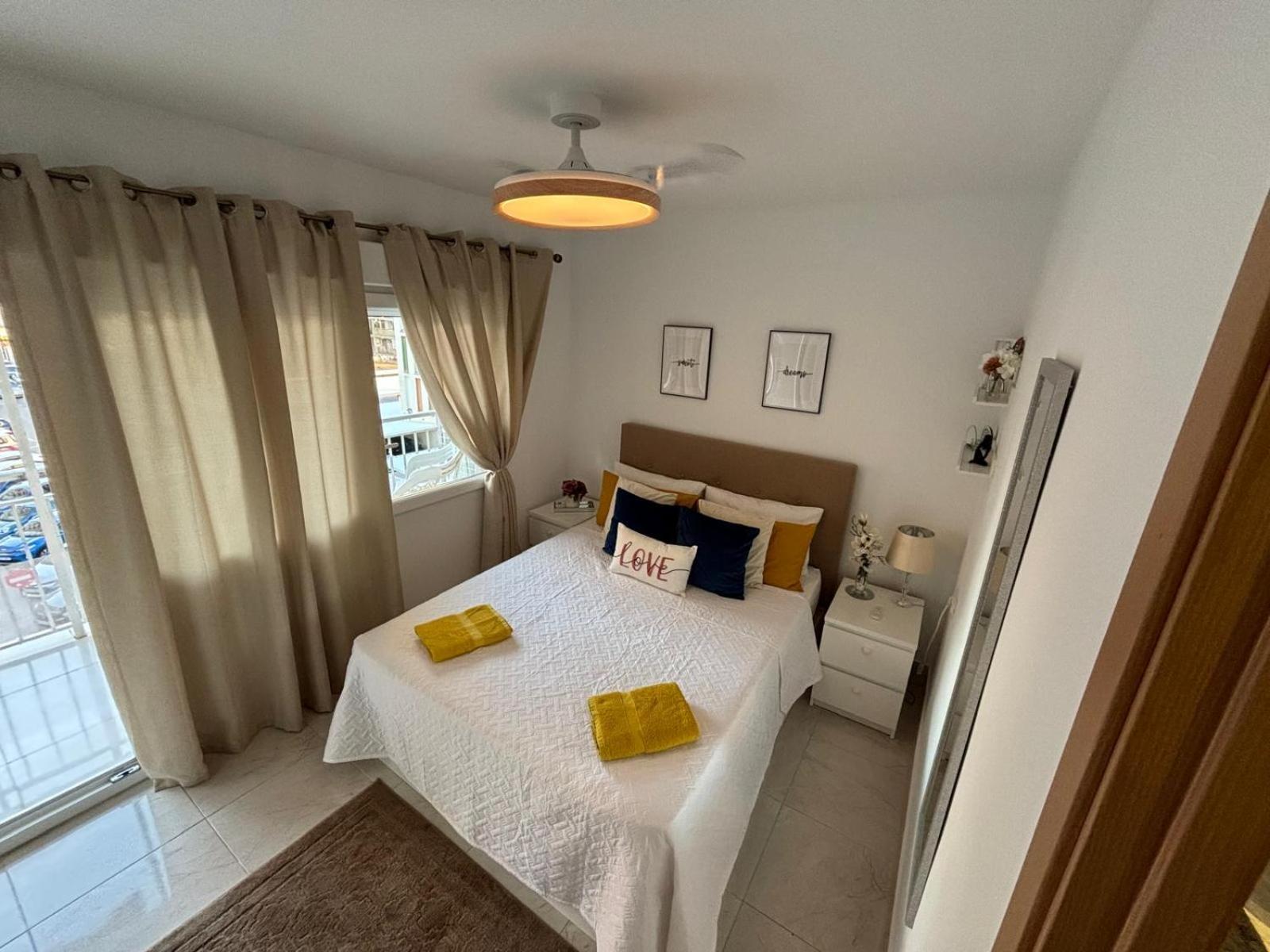 Apartmento De 3 Habitaciones Con Vistas Al Mar Playa de Gandia 外观 照片
